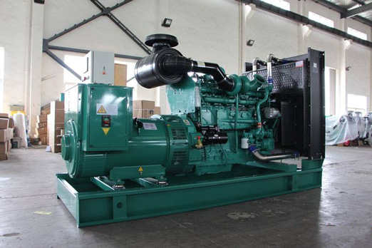 白朗320kw康明斯柴油发电车出租组图片 白朗320kw康明斯柴油发电车出租组图片